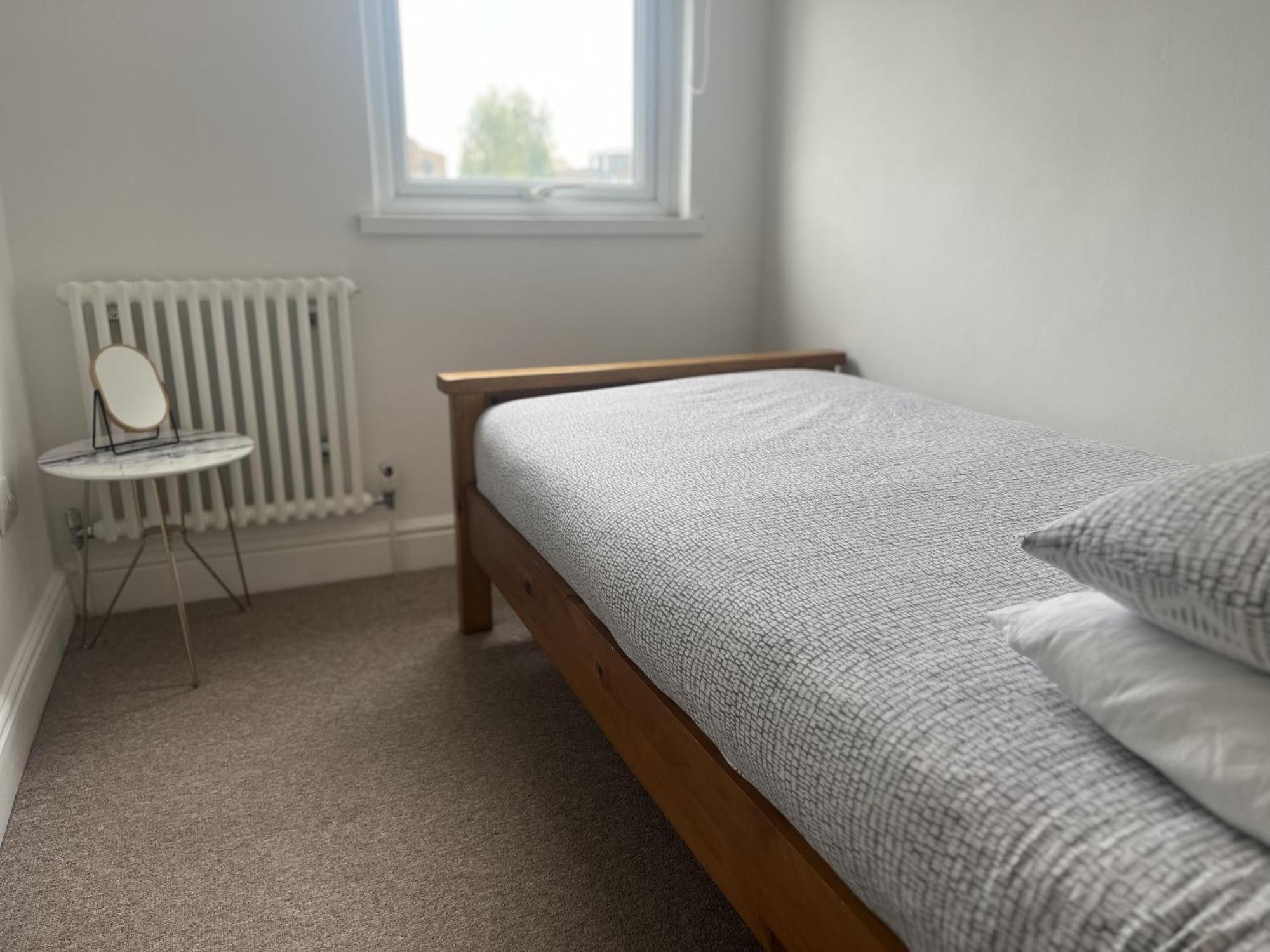 City Reach Retreat Spacious 4Bed House Startford Maryland Great Transport Links London Luaran gambar