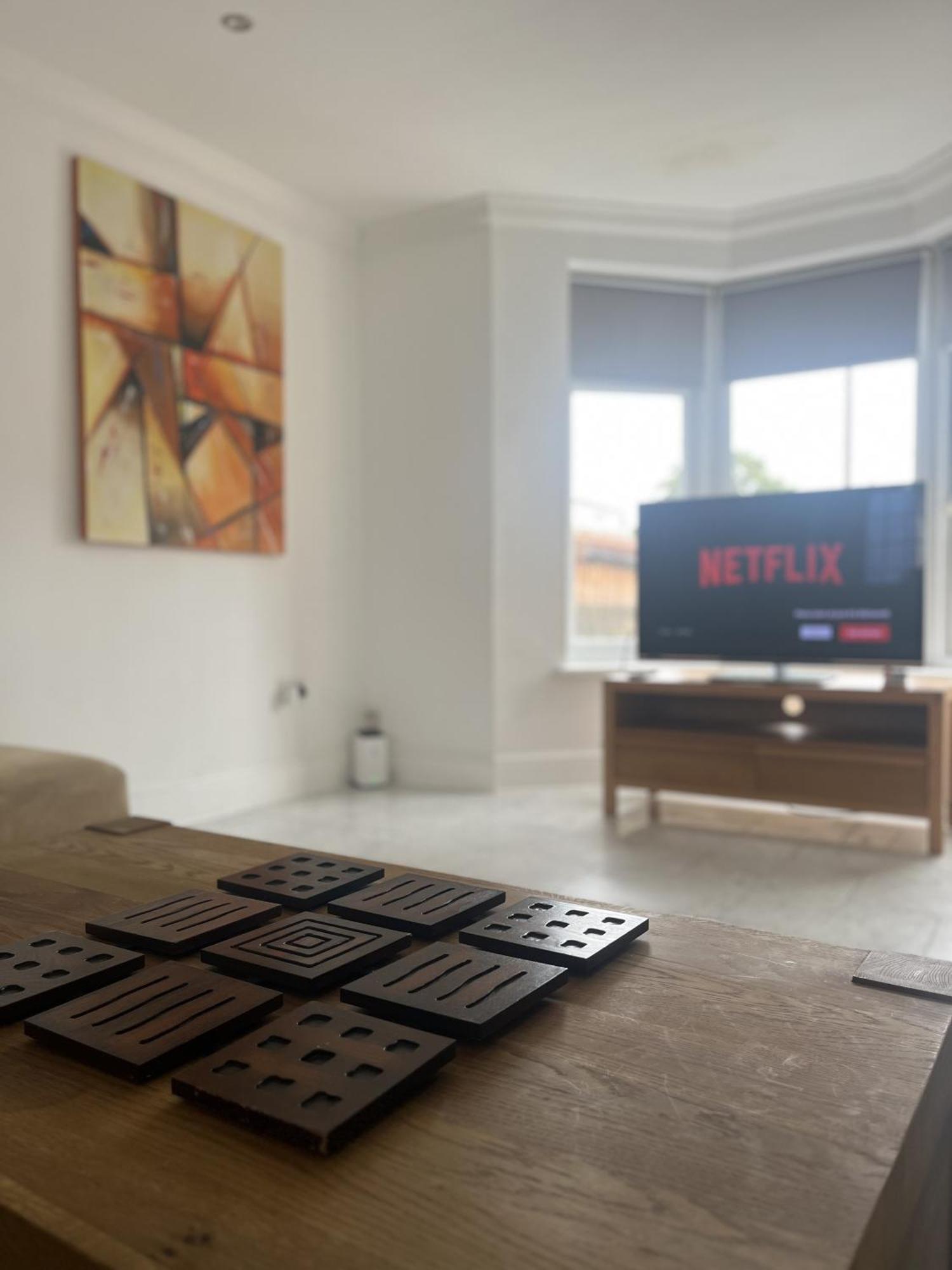 City Reach Retreat Spacious 4Bed House Startford Maryland Great Transport Links London Luaran gambar