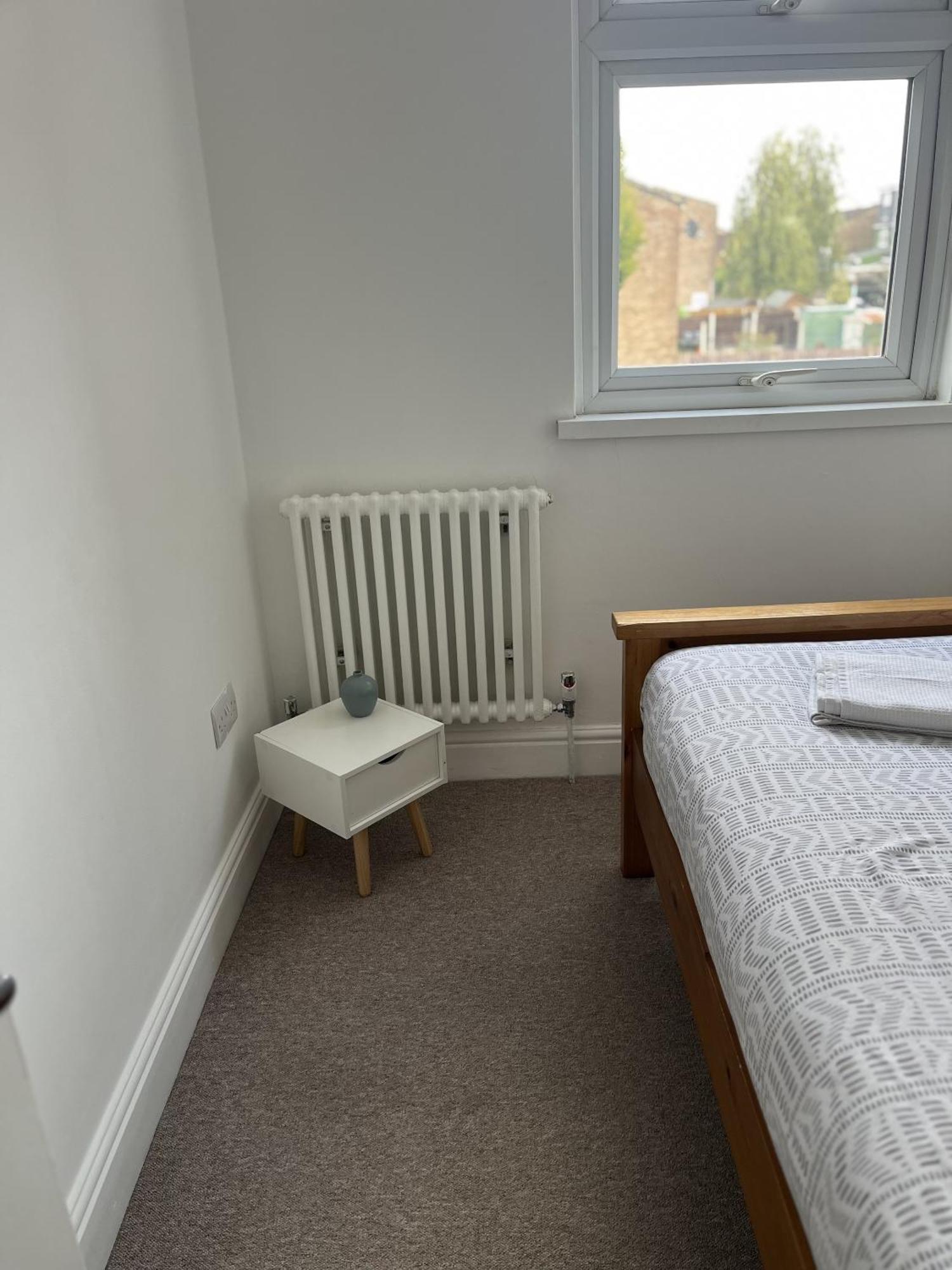 City Reach Retreat Spacious 4Bed House Startford Maryland Great Transport Links London Luaran gambar