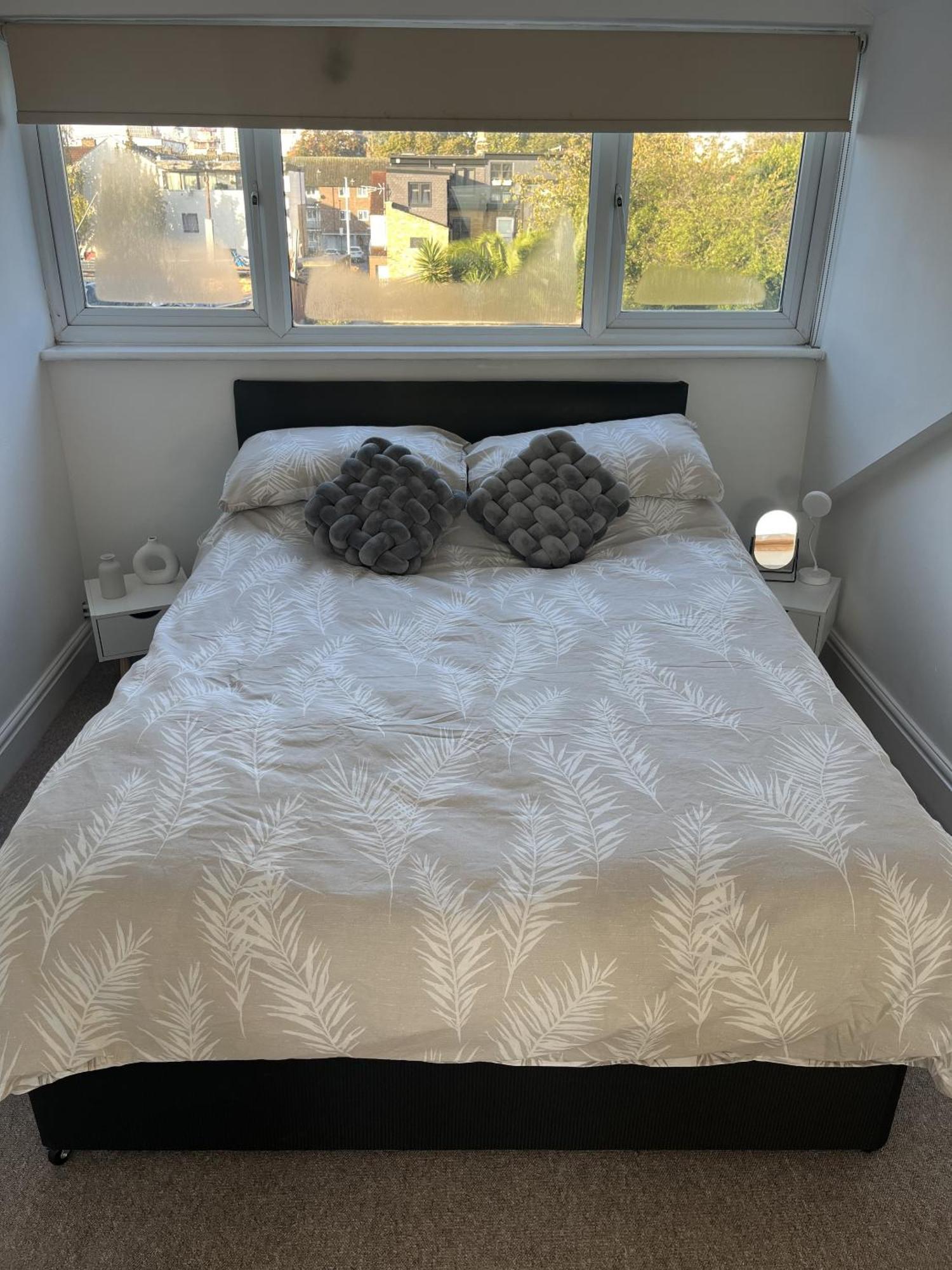 City Reach Retreat Spacious 4Bed House Startford Maryland Great Transport Links London Bilik gambar